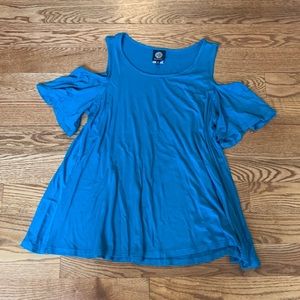 Bobeau cold shoulder top